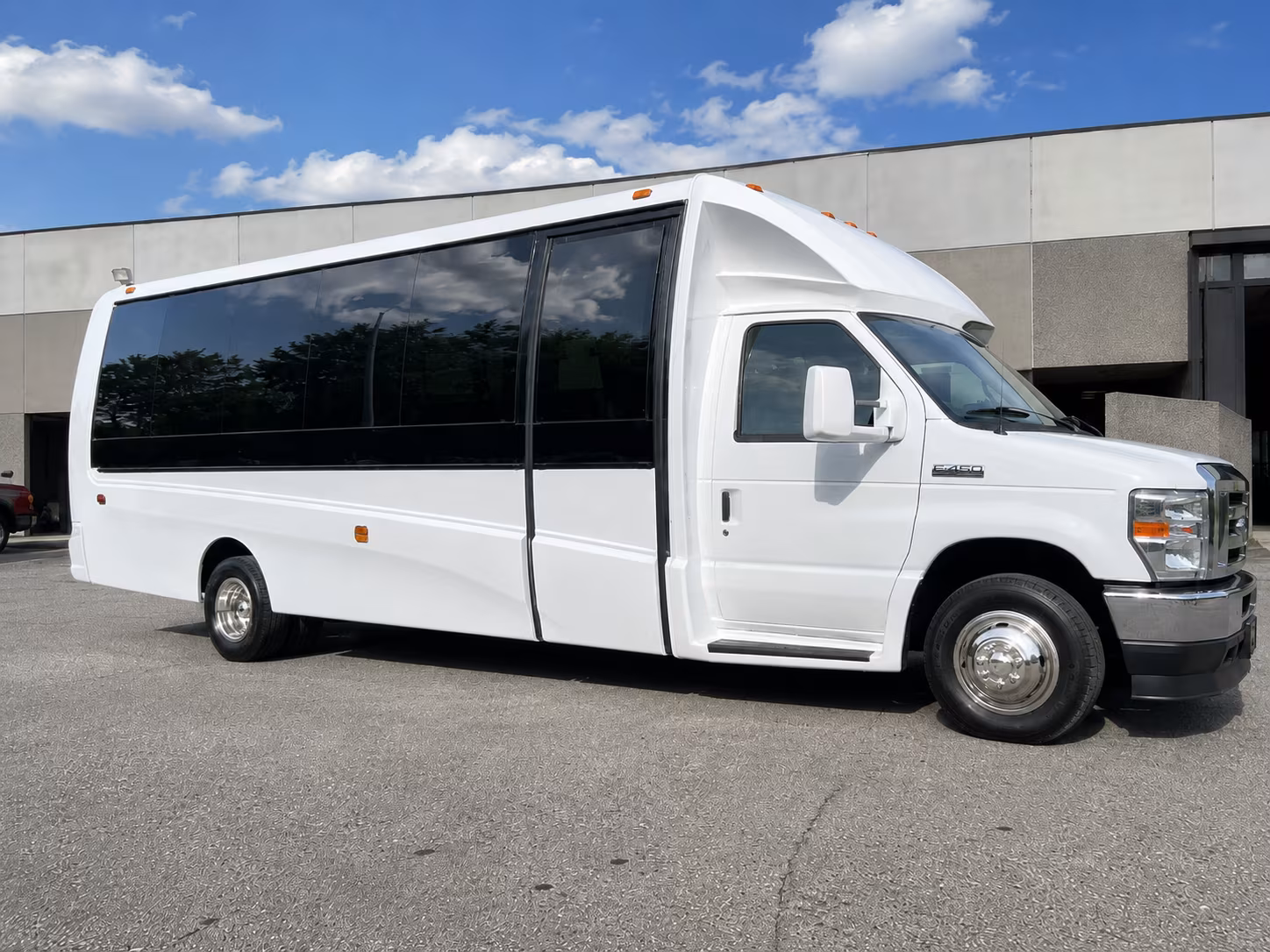 buses for bands performers and touring groups based in coral springs