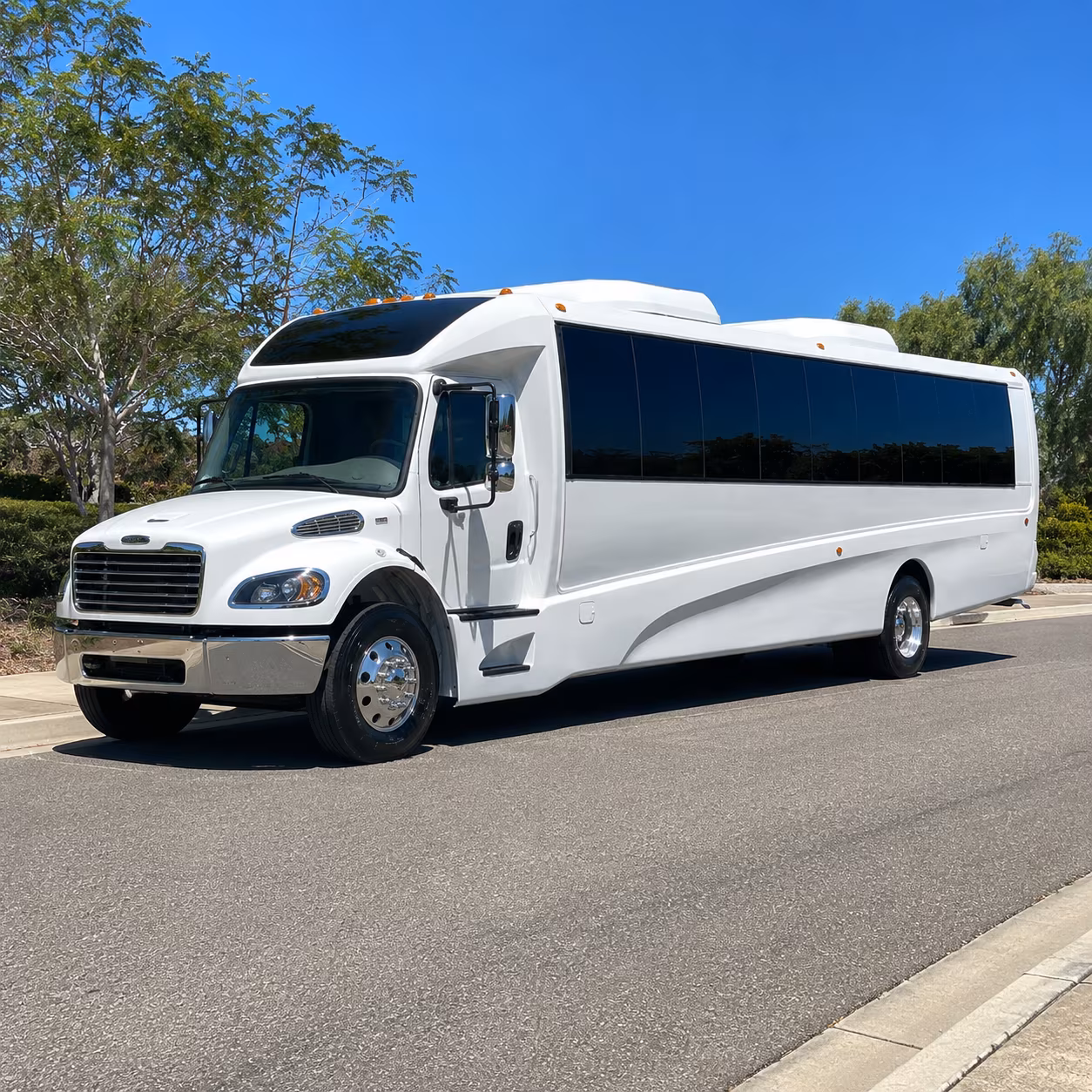 coral springs 35 passenger minibus